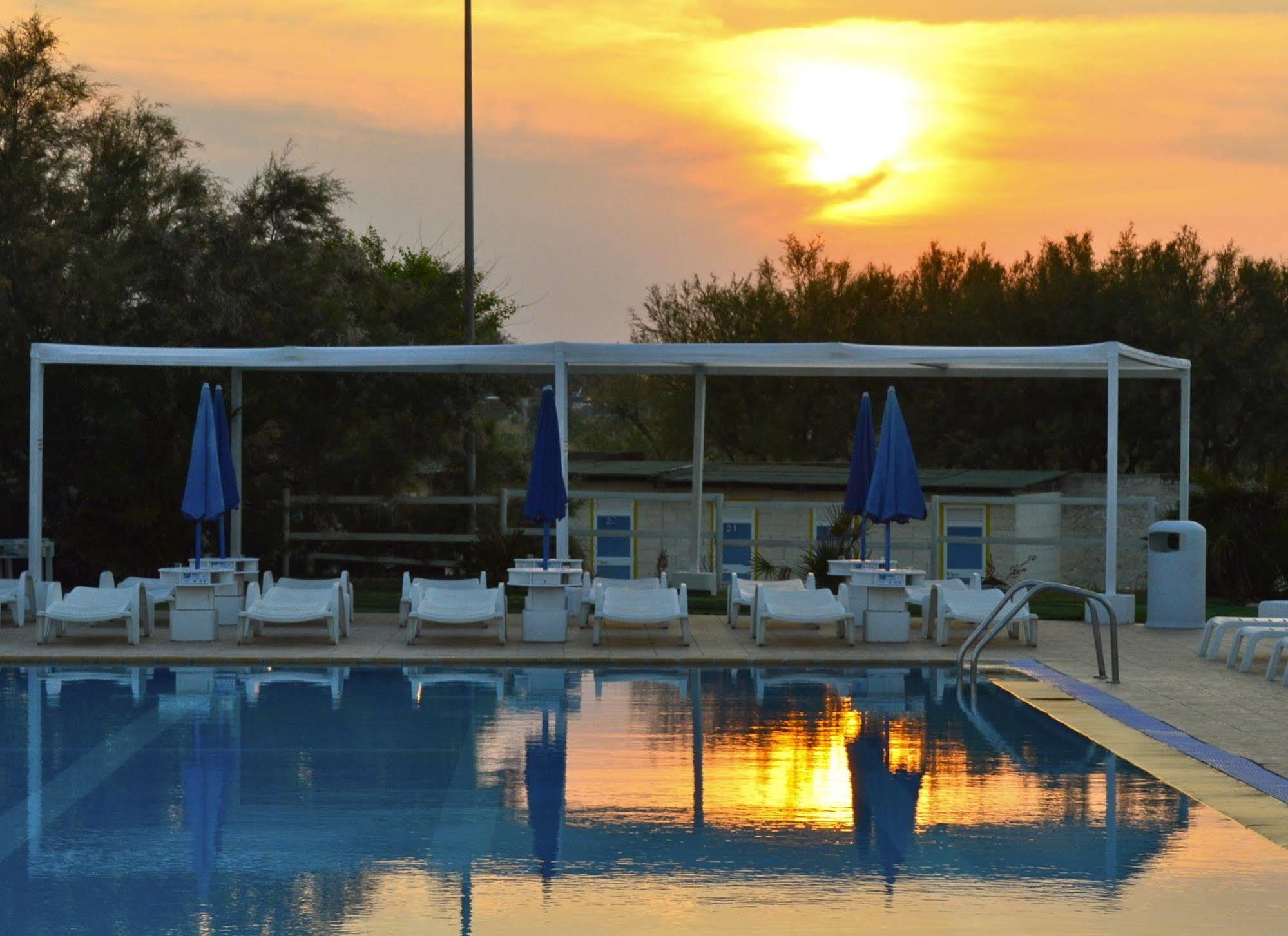 Villaggio San Giovanni Сан Джорджо Йонико Екстериор снимка